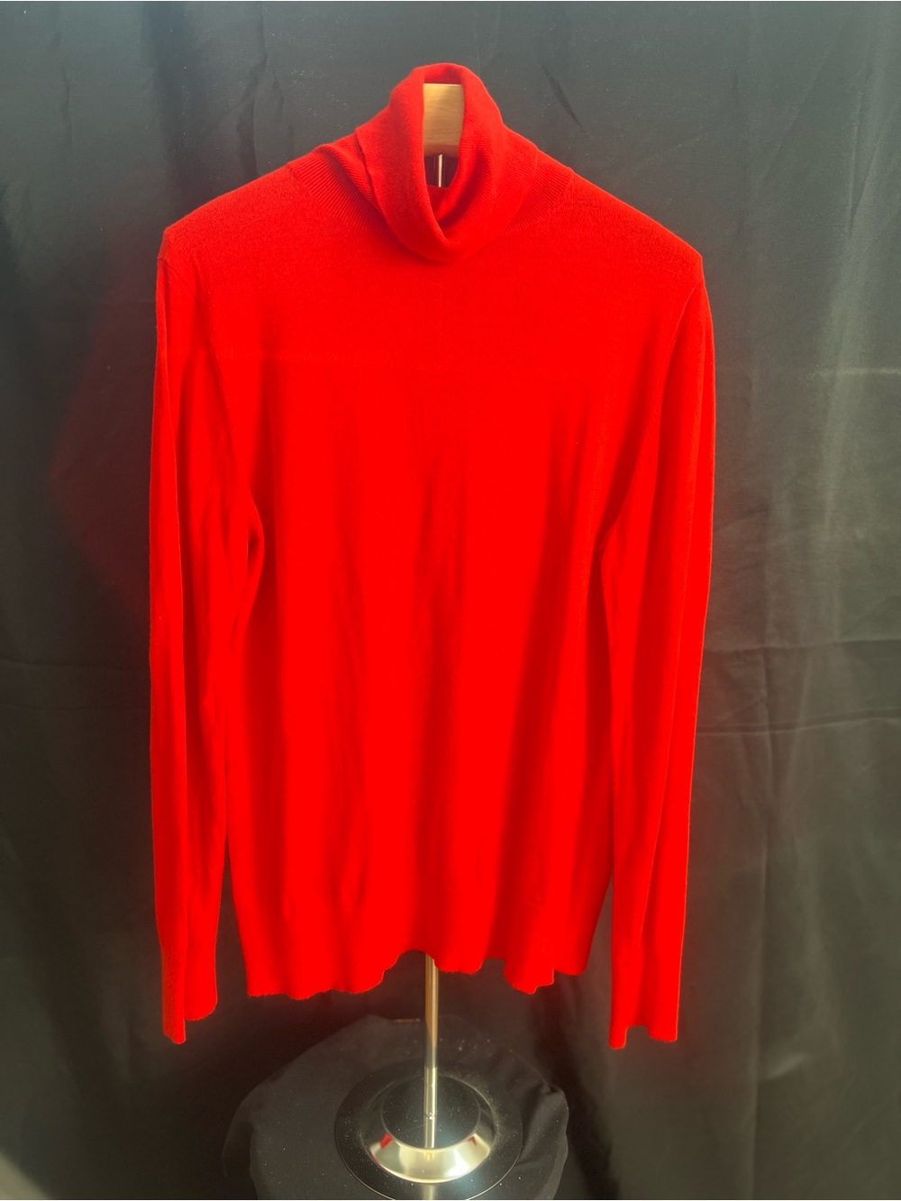 Ann Taylor Bright Red Women’s Turtleneck Sweater